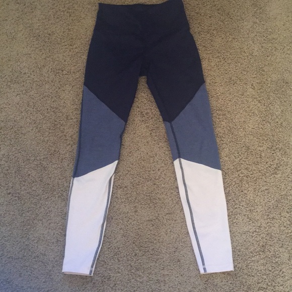 Old Navy Pants - Old navy high rise color block legging